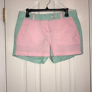 Two-tones vineyard vines shorts